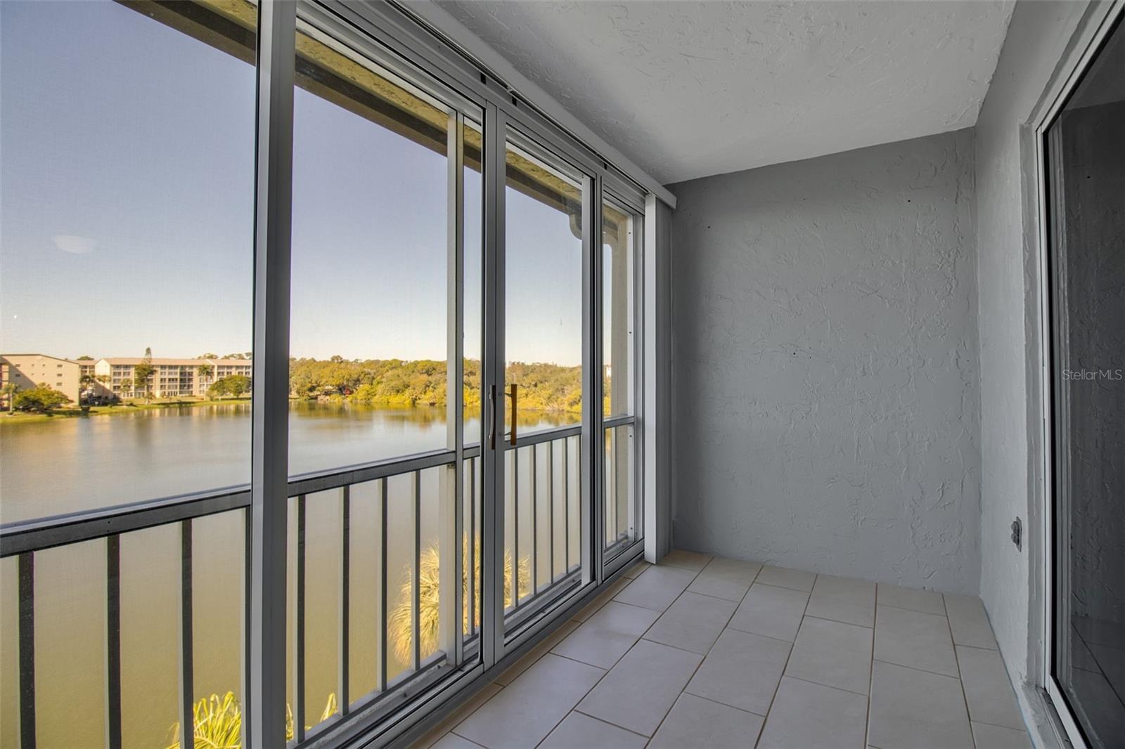 Image 29 of 41 For 3484 Lake Bayshore Drive P515