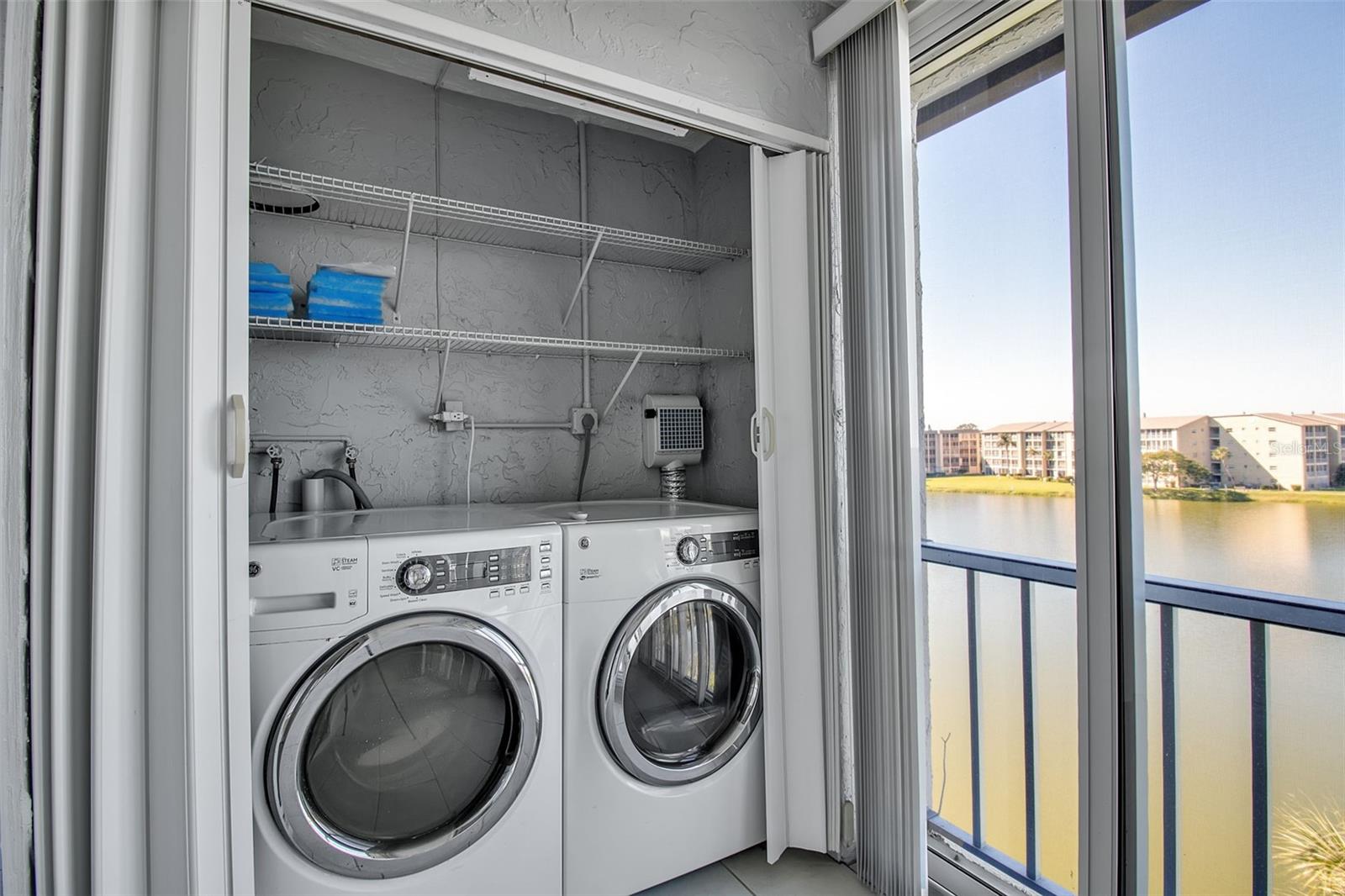 Image 31 of 41 For 3484 Lake Bayshore Drive P515