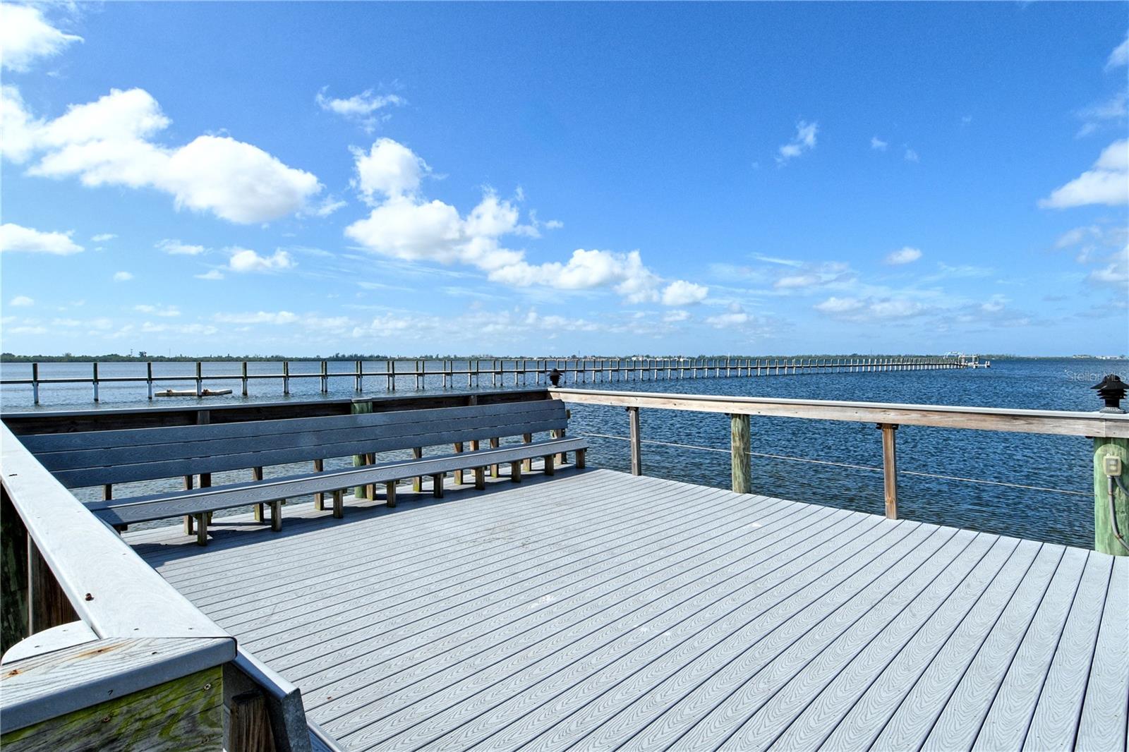 Image 35 of 43 For 2107 Palma Sola Boulevard 84