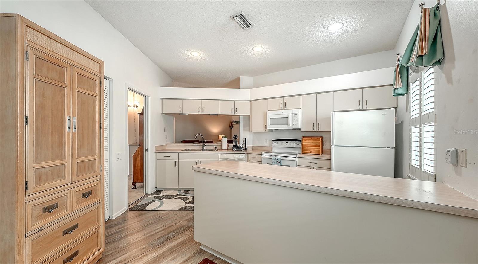 Image 21 of 56 For 4977 Tamarack Trail