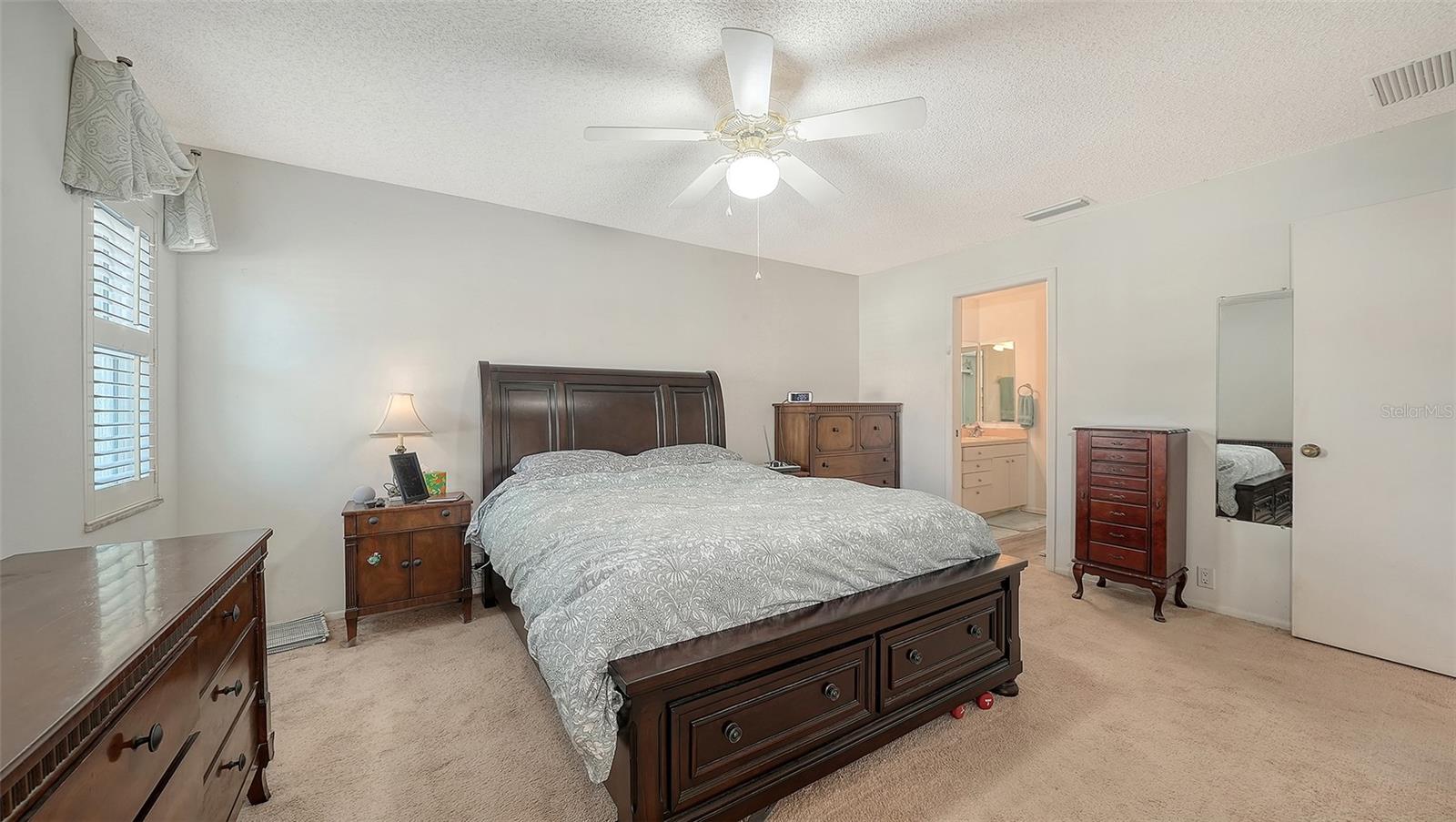 Image 24 of 56 For 4977 Tamarack Trail