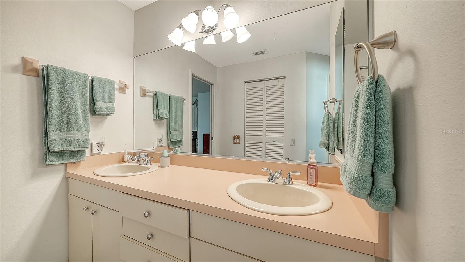 Image 26 of 56 For 4977 Tamarack Trail