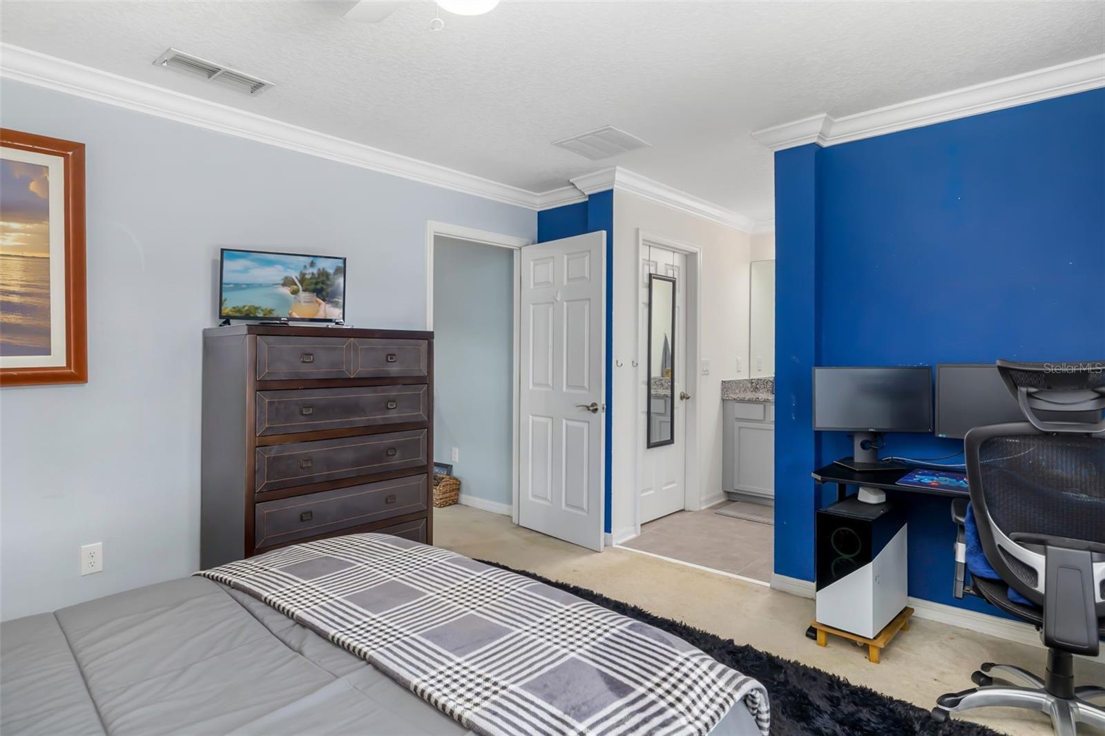 Image 46 of 79 For 731 116th Court Ne