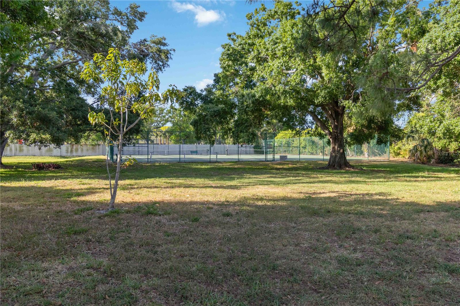 Image 21 of 30 For 4440 Ironwood Circle 508d