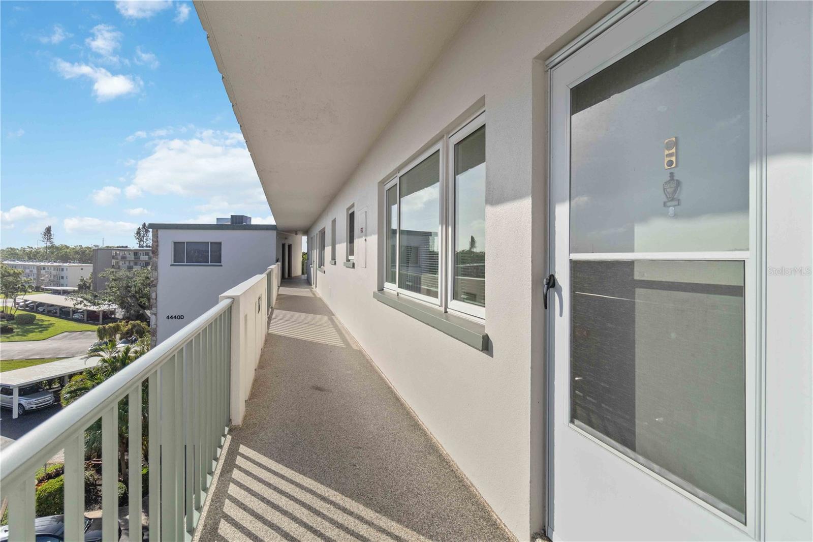 Image 3 of 30 For 4440 Ironwood Circle 508d