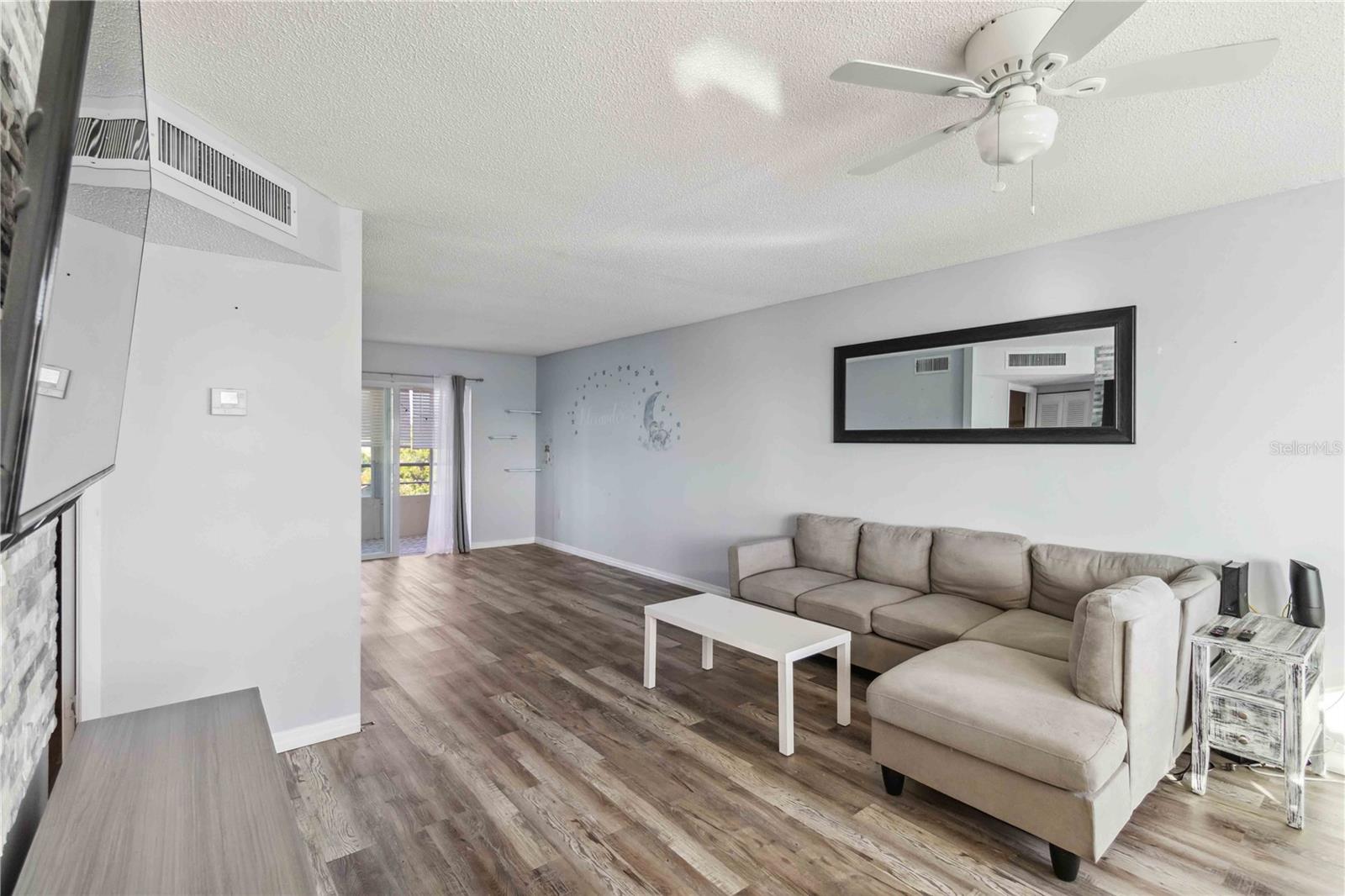 Image 6 of 30 For 4440 Ironwood Circle 508d