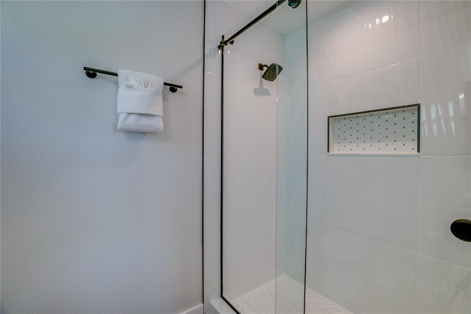 Image 18 of 38 For 214 64th Street A