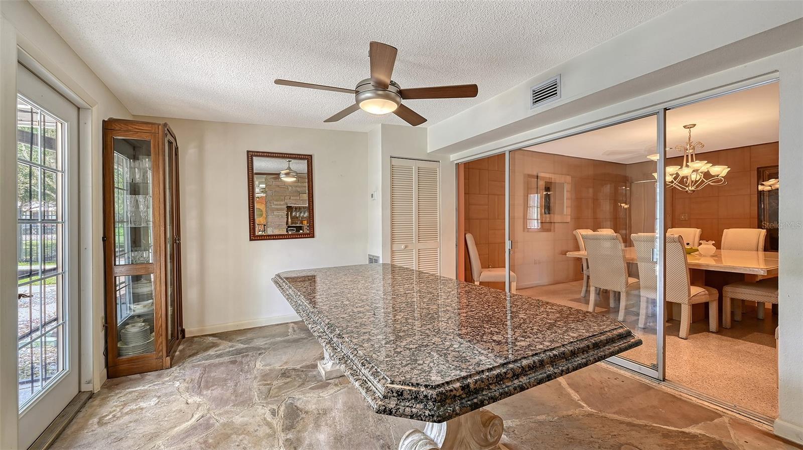 Image 22 of 78 For 3012 Desoto Road