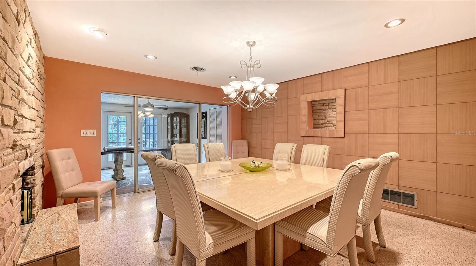 Image 25 of 78 For 3012 Desoto Road