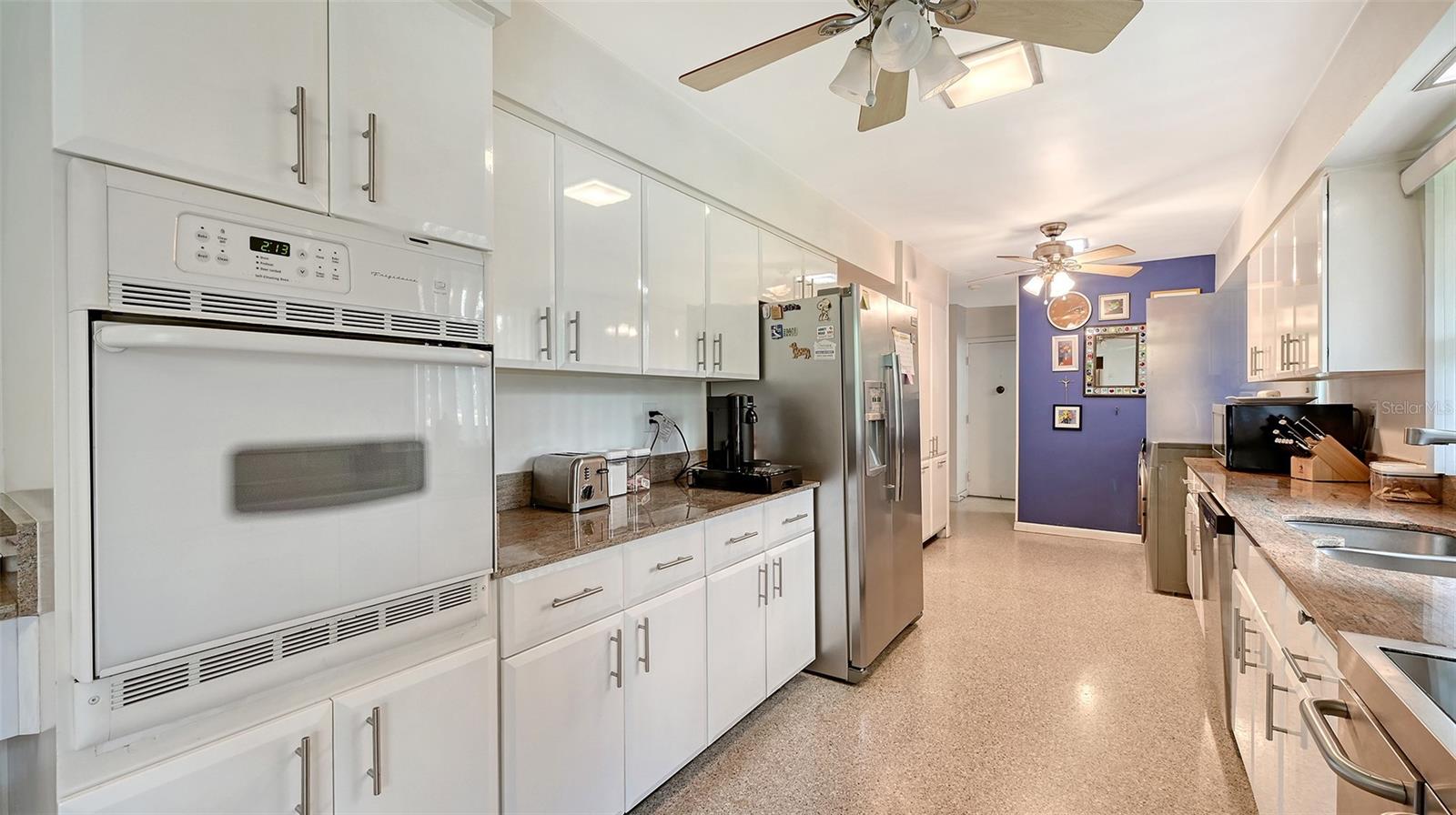 Image 30 of 78 For 3012 Desoto Road