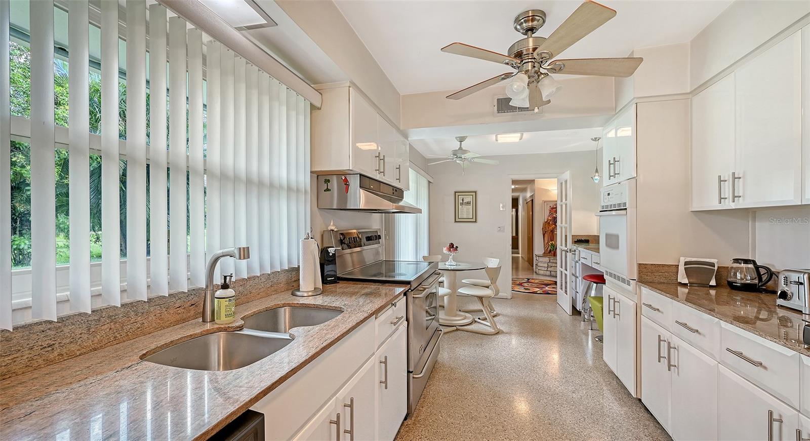 Image 33 of 78 For 3012 Desoto Road