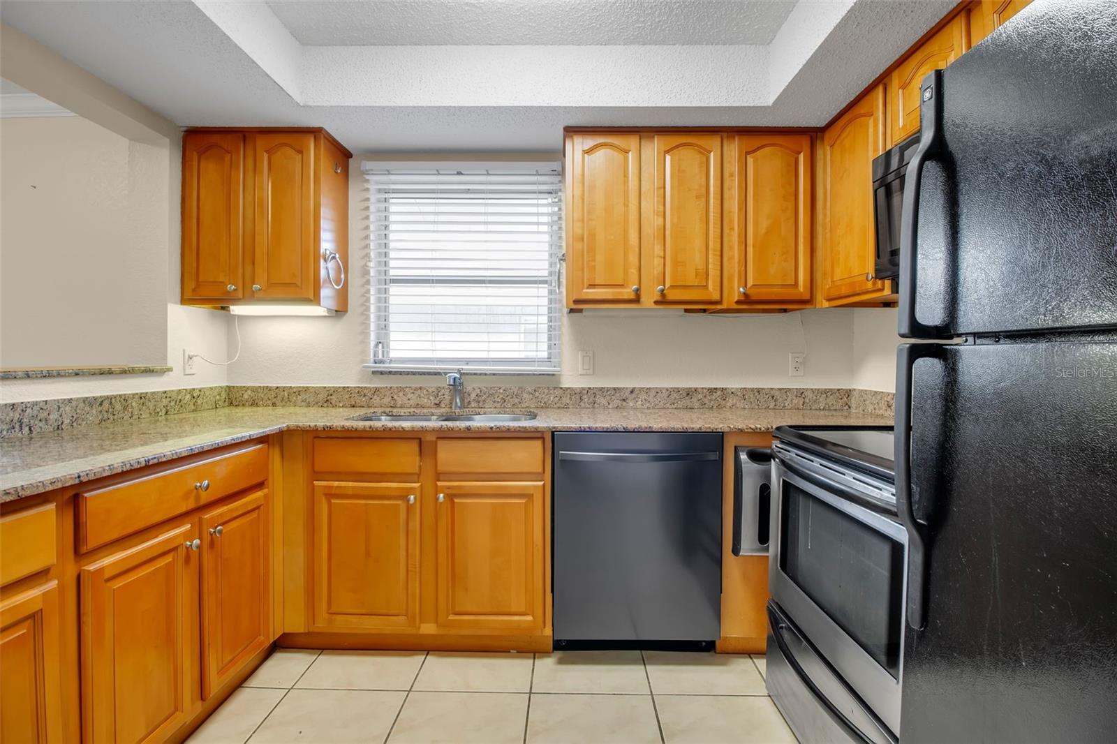 Image 6 of 33 For 960 La Costa Circle 2