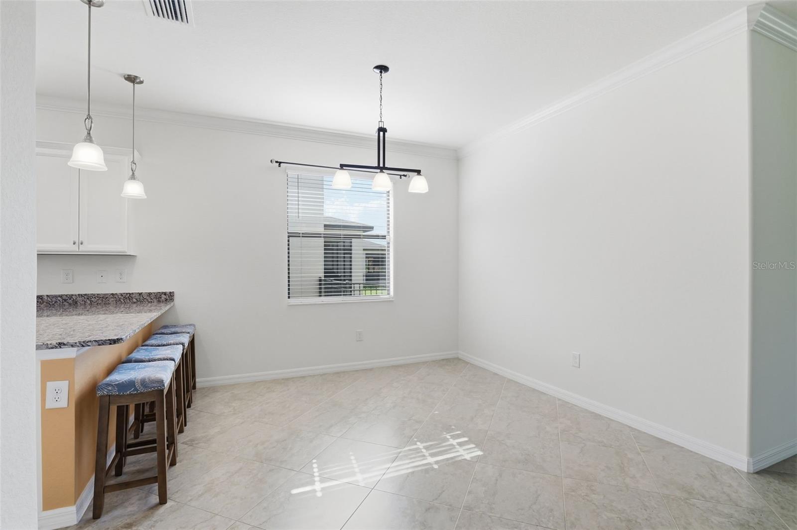 Image 11 of 47 For 14228 Vindel Circle