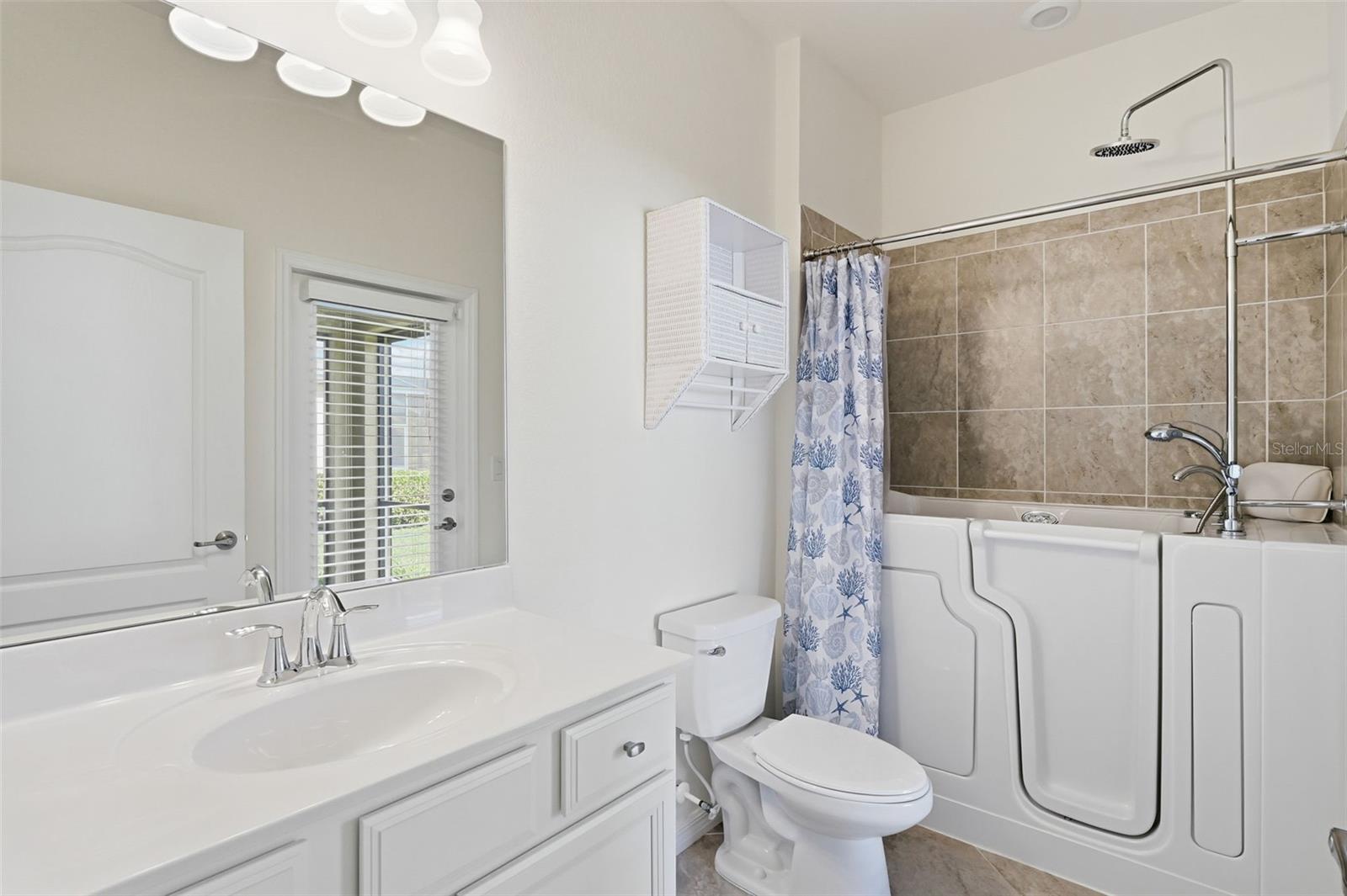 Image 30 of 47 For 14228 Vindel Circle