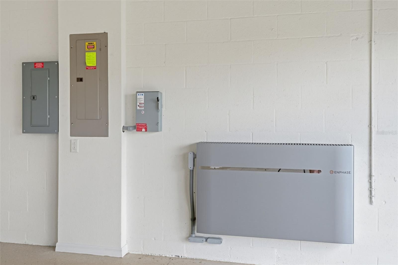 Image 4 of 47 For 14228 Vindel Circle