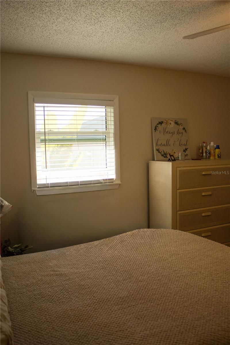 Image 13 of 32 For 901 Lockwood Ridge Road