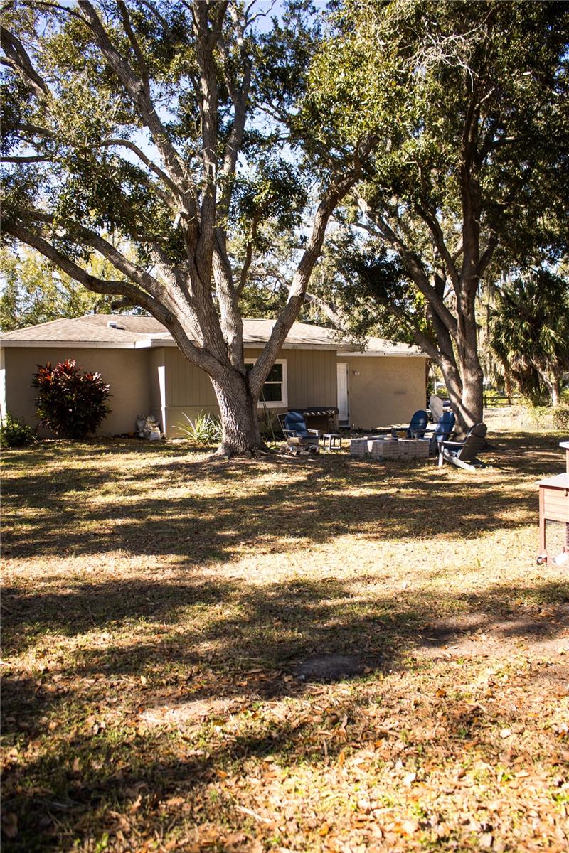 Image 18 of 32 For 901 Lockwood Ridge Road