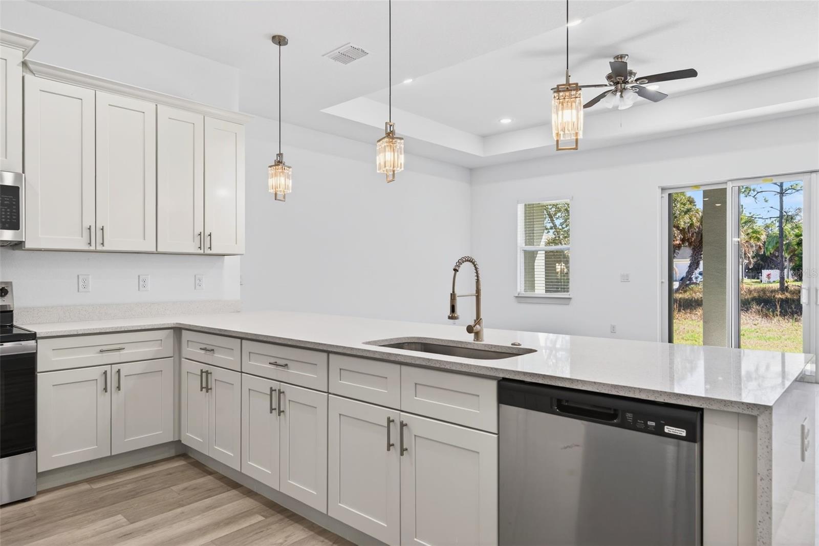 Image 13 of 70 For 4222 Chamberlain Boulevard