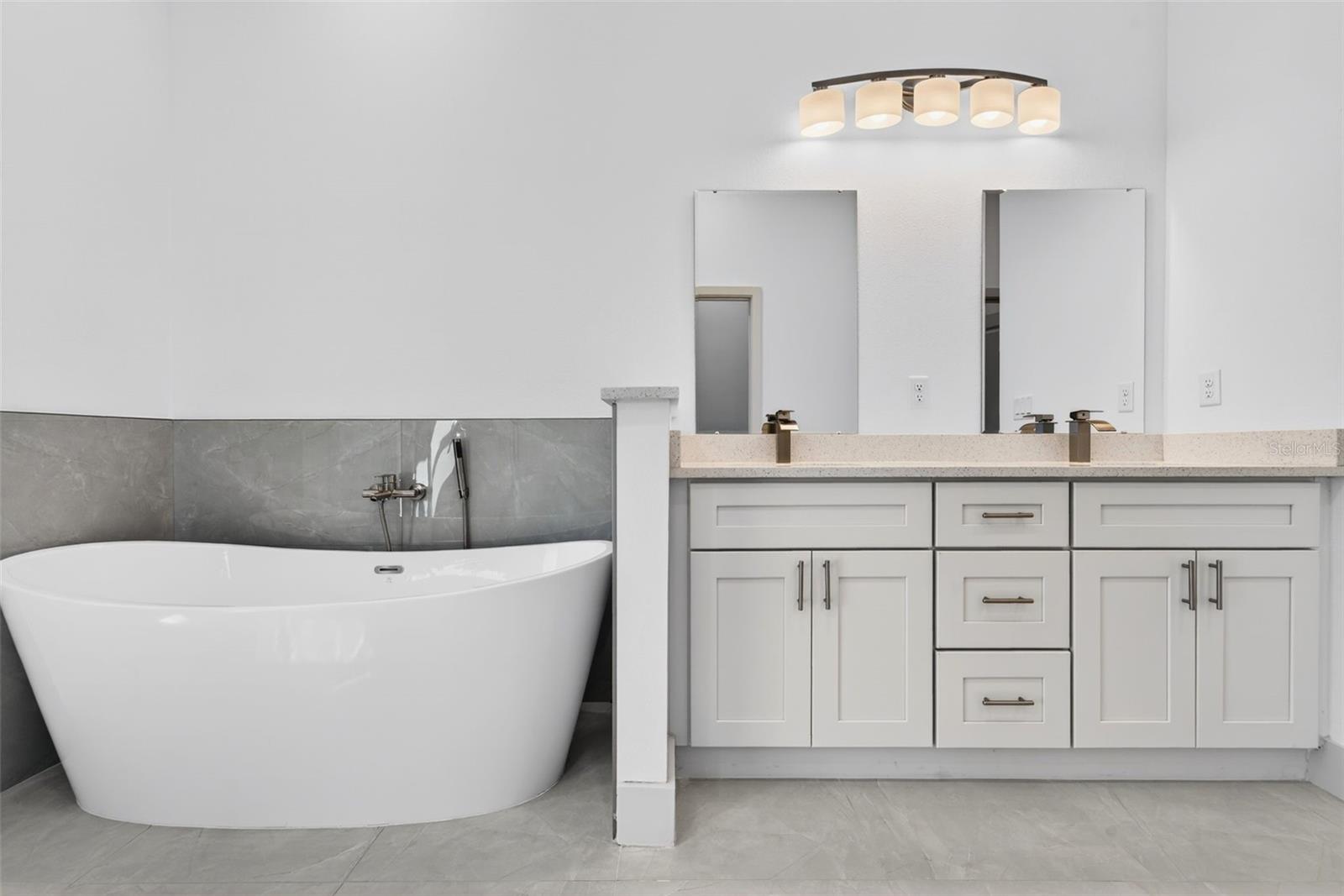 Image 22 of 70 For 4222 Chamberlain Boulevard