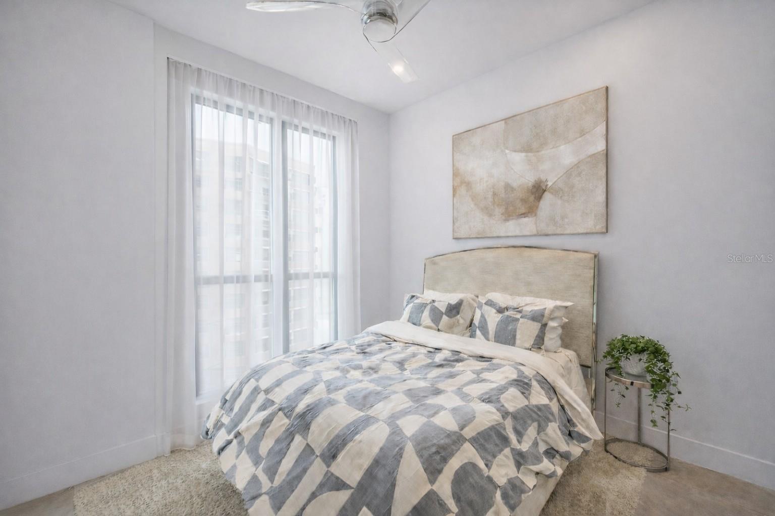 Listing photo id 16 for 33 Palm Avenue 902