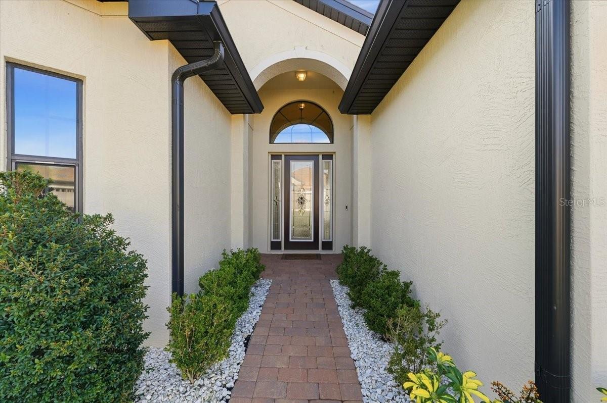 Image 4 of 43 For 6308 Pinehurst Loop