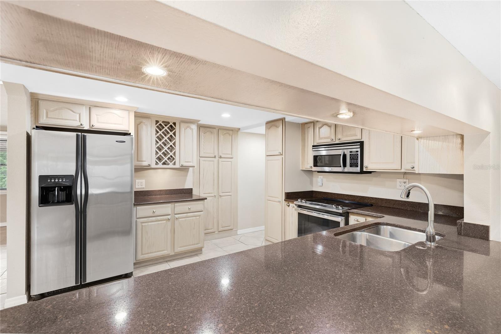 Image 12 of 42 For 3452 Desoto Road