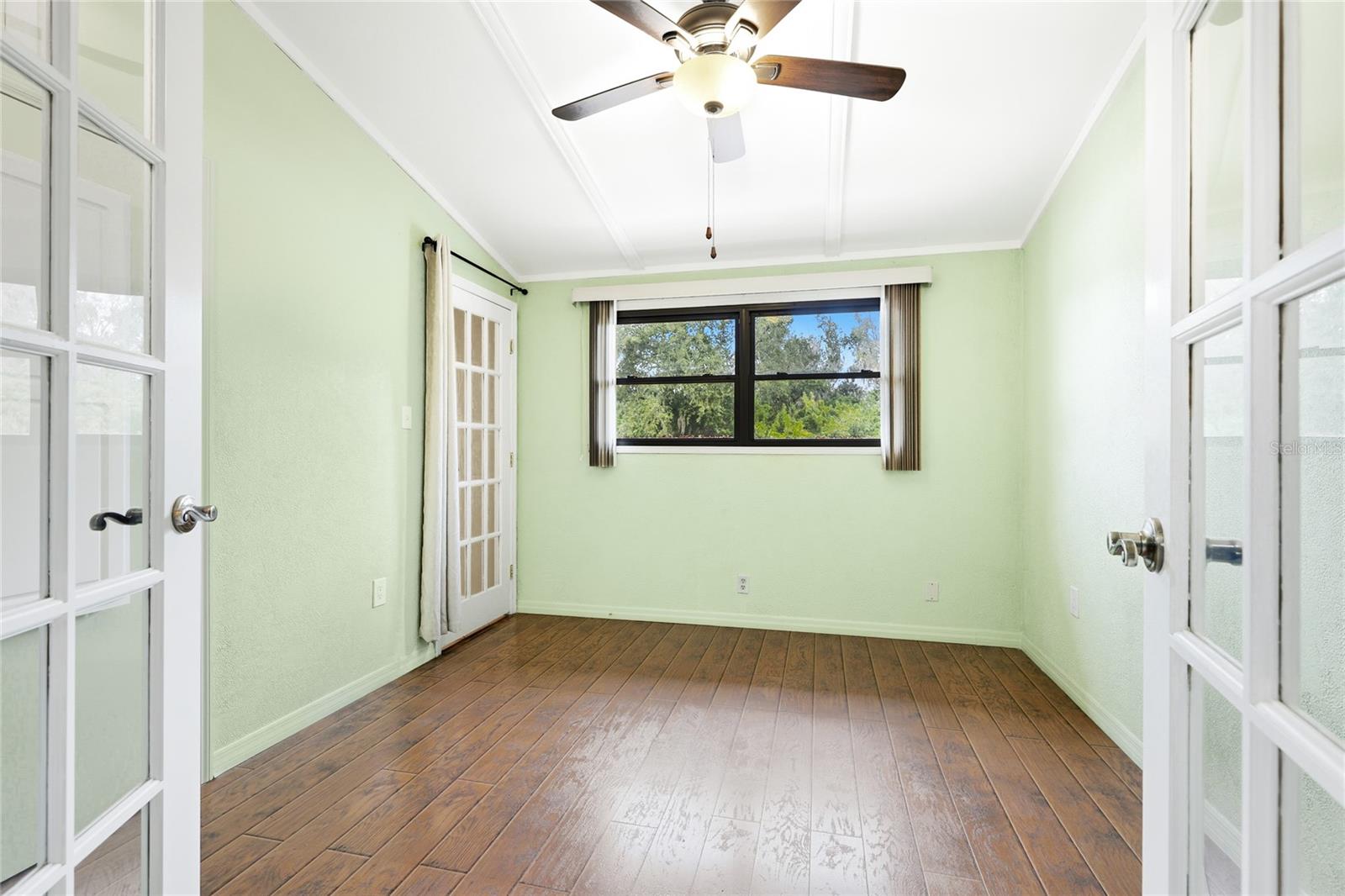 Image 27 of 42 For 3452 Desoto Road