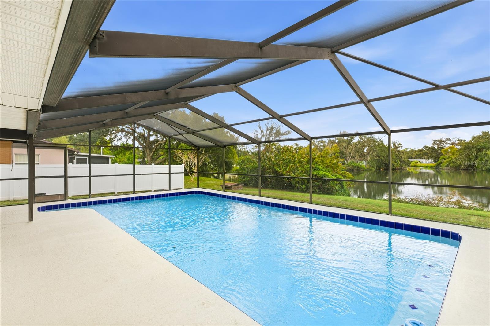 Image 30 of 42 For 3452 Desoto Road