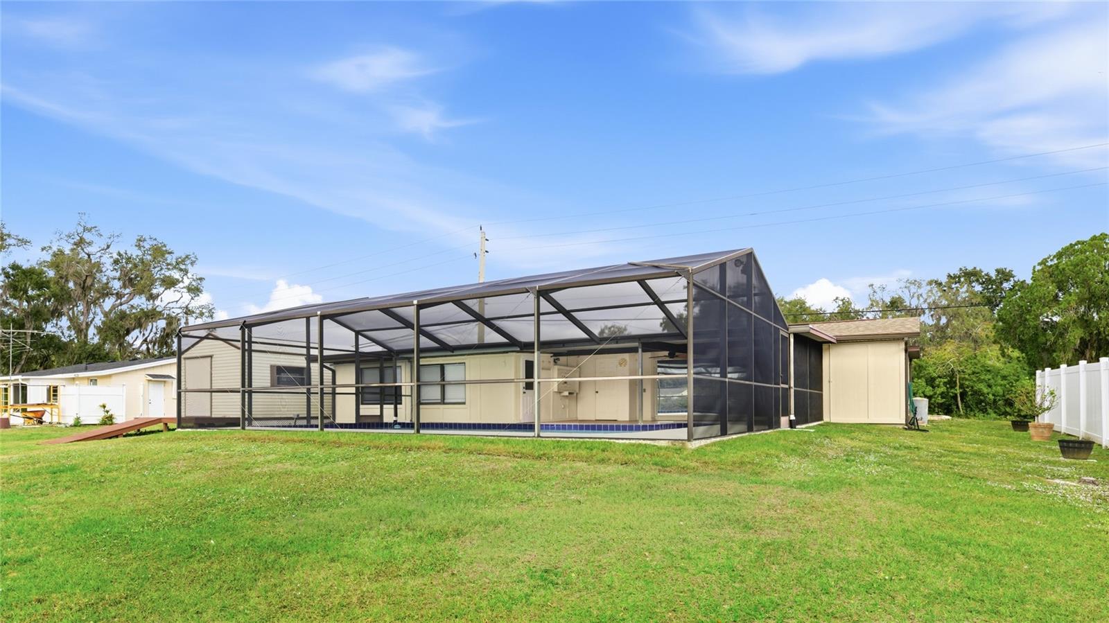 Image 35 of 42 For 3452 Desoto Road