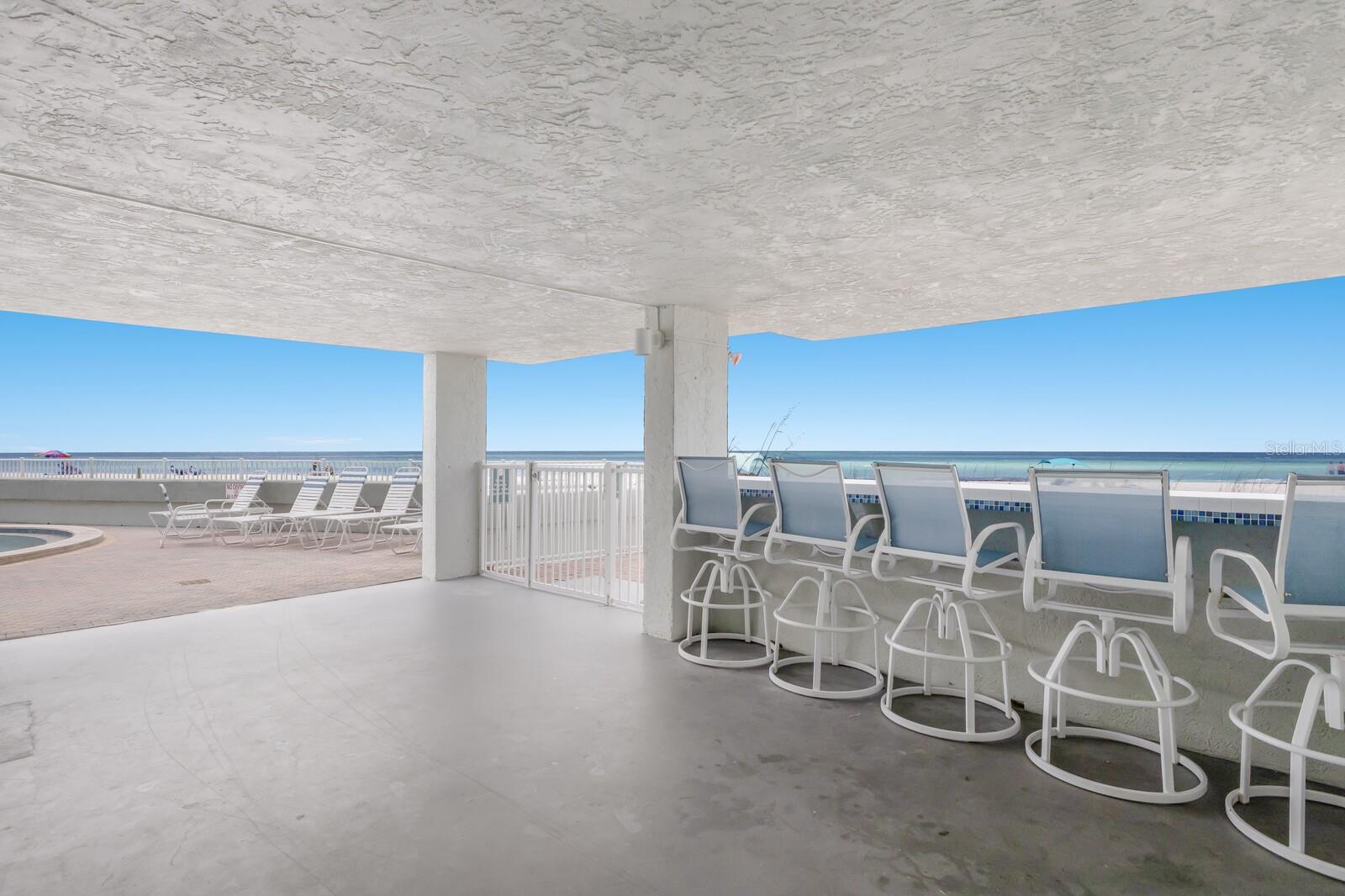 Image 11 of 64 For 5200 Gulf Drive 408