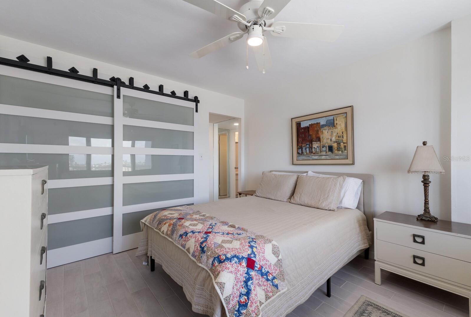 Image 24 of 64 For 5200 Gulf Drive 408