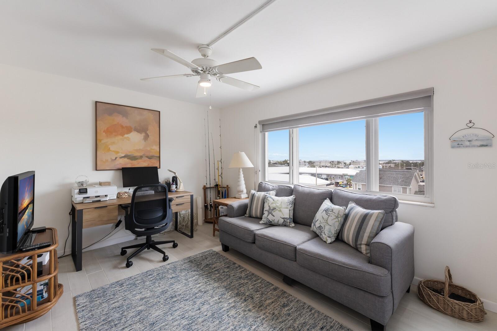 Image 27 of 64 For 5200 Gulf Drive 408