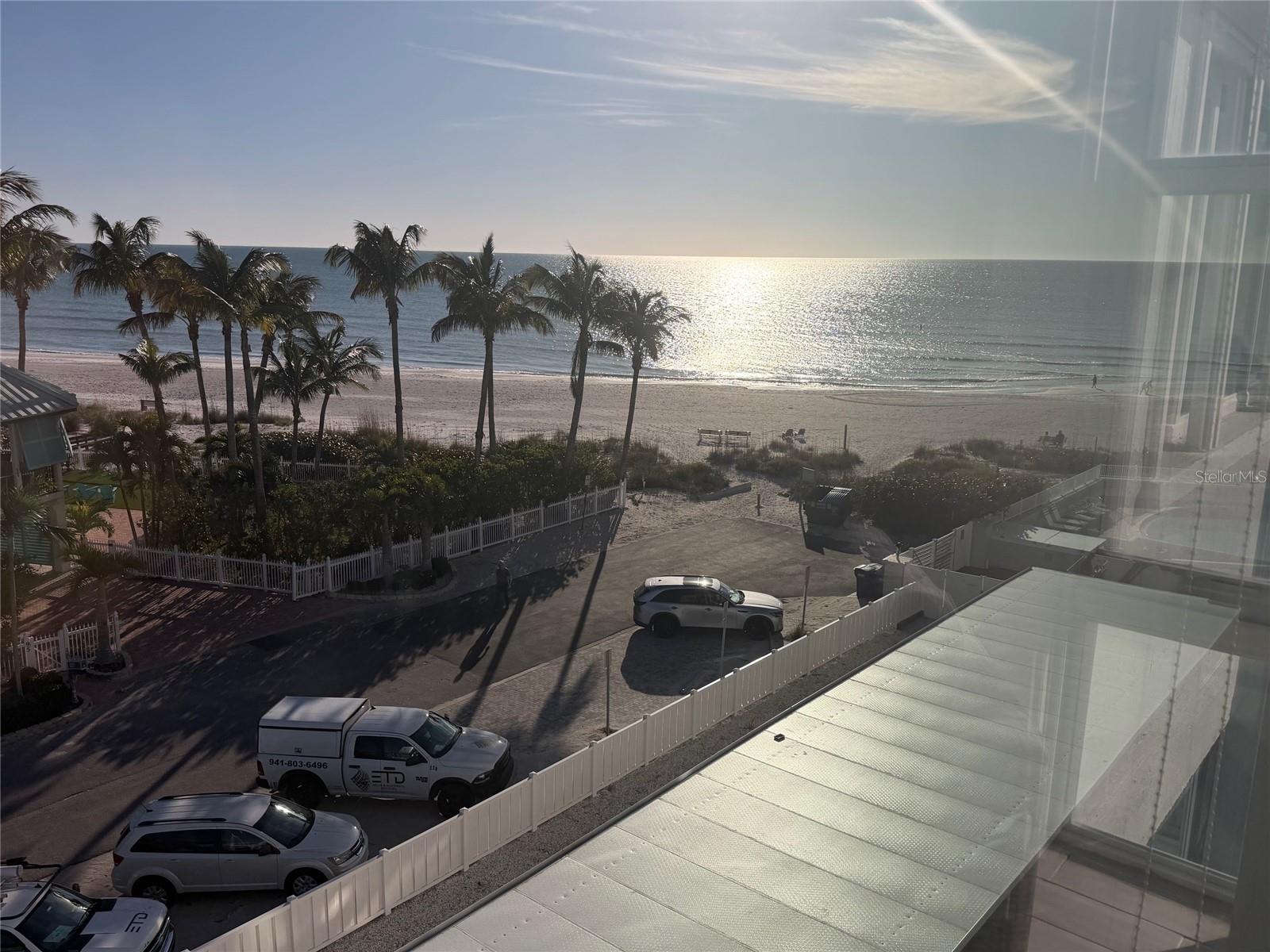 Image 42 of 64 For 5200 Gulf Drive 408