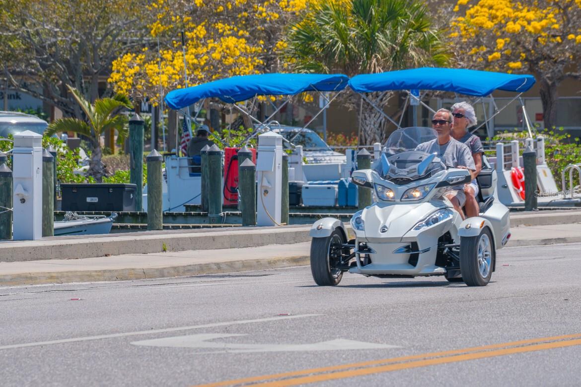 Image 61 of 64 For 5200 Gulf Drive 408