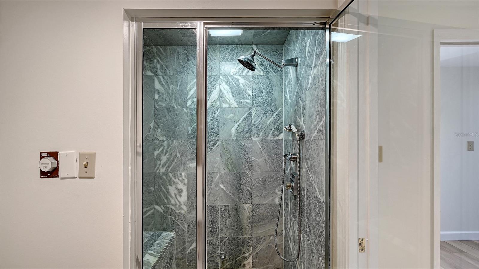 Image 20 of 42 For 1211 Gulf Of Mexico Drive 206