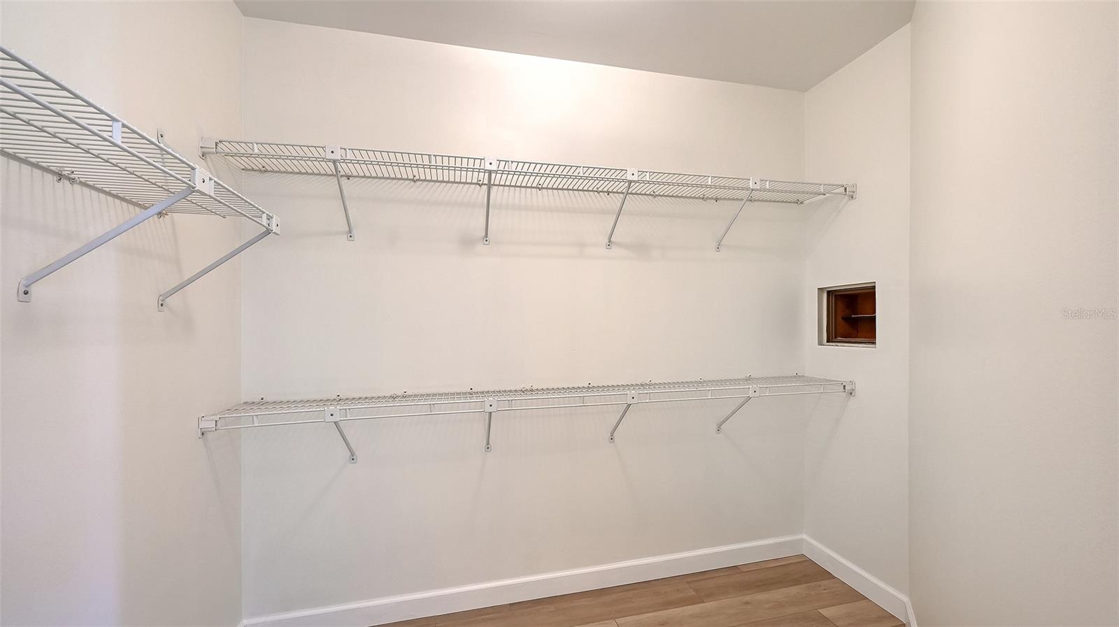 Image 22 of 42 For 1211 Gulf Of Mexico Drive 206