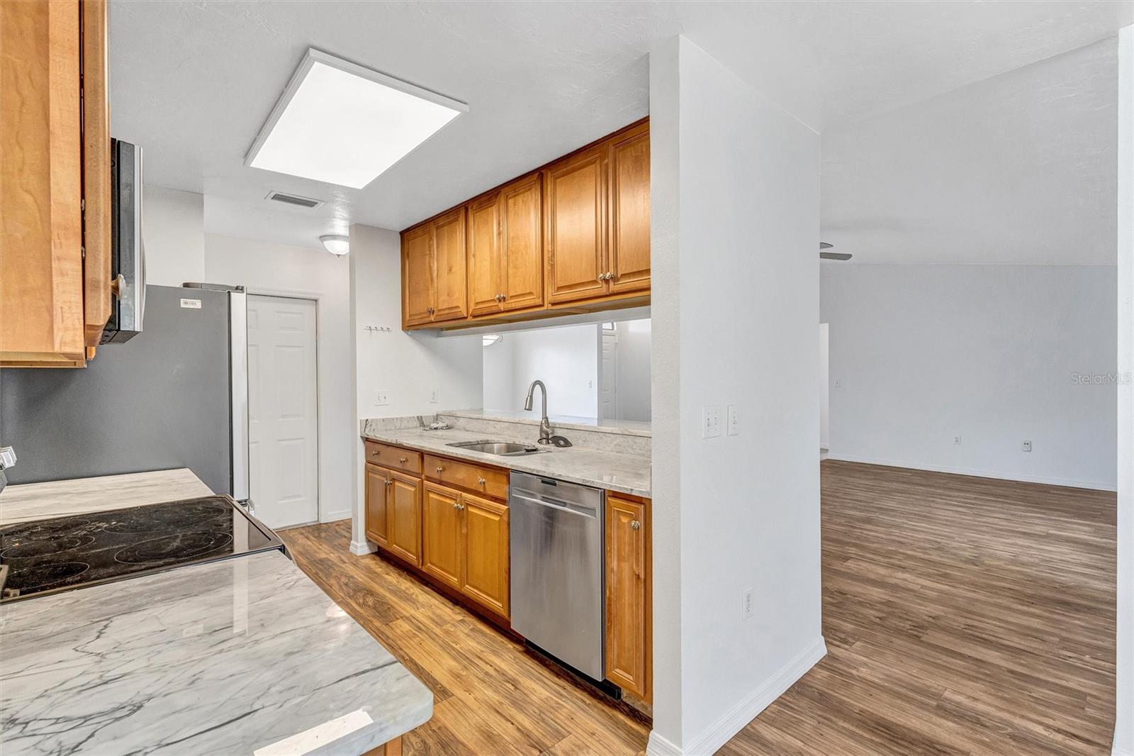 Image 24 of 56 For 5646 29th Street Circle E