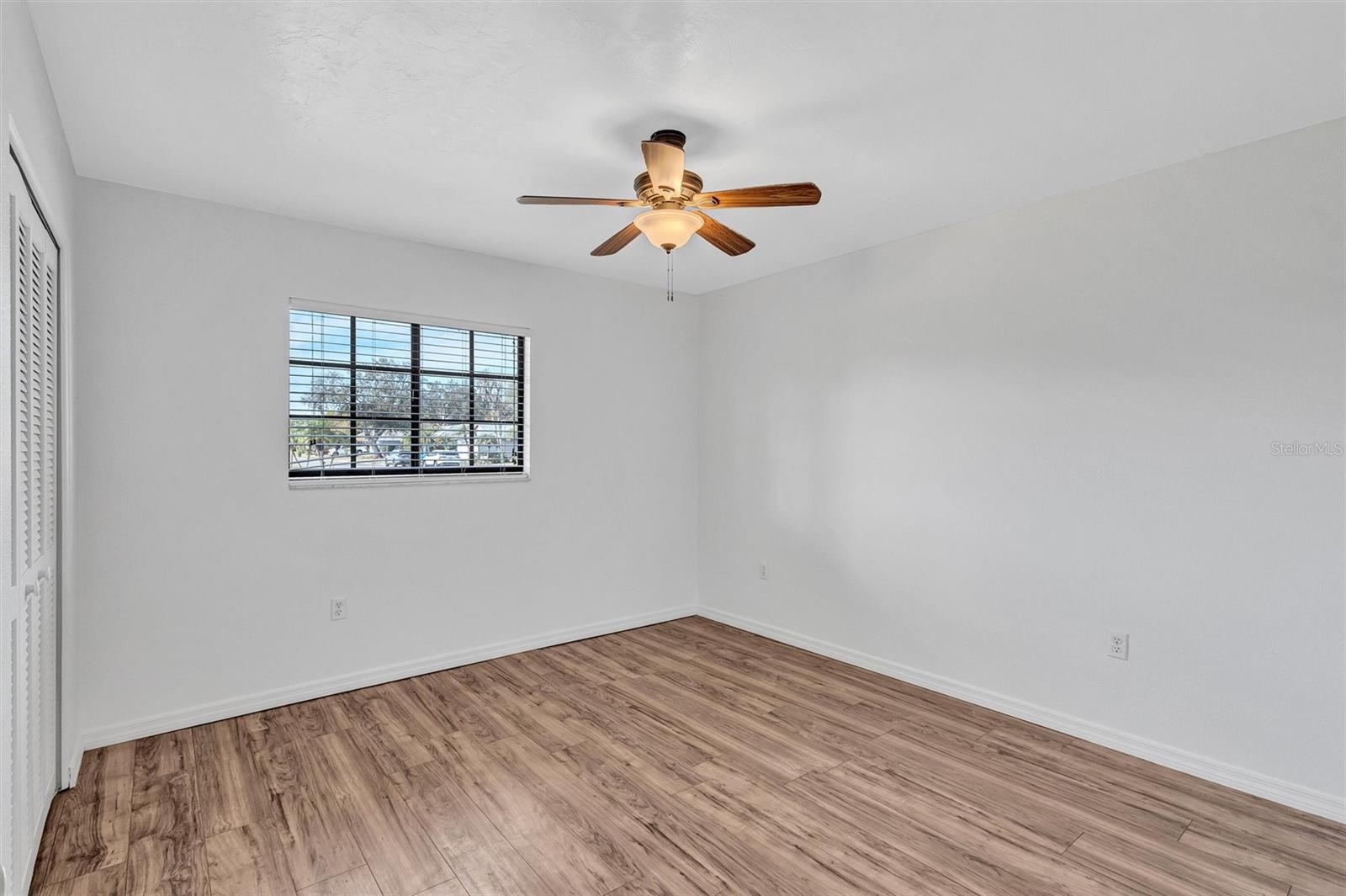 Image 36 of 56 For 5646 29th Street Circle E