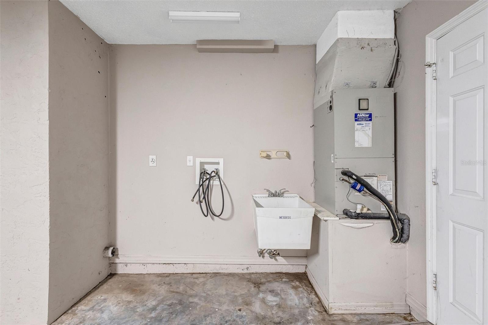 Image 48 of 56 For 5646 29th Street Circle E