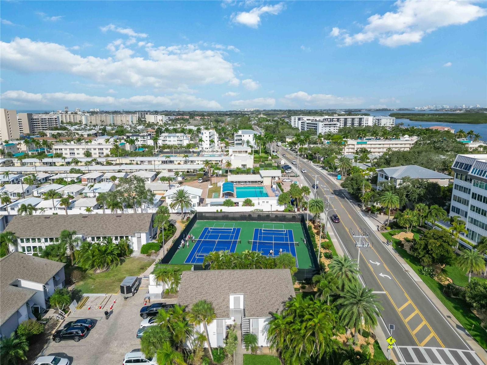 Image 52 of 69 For 1166 Peppertree Drive 112d