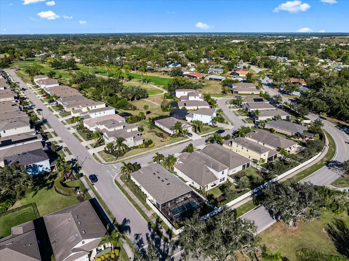 Image 38 of 45 For 7893 Peaceful Par Drive