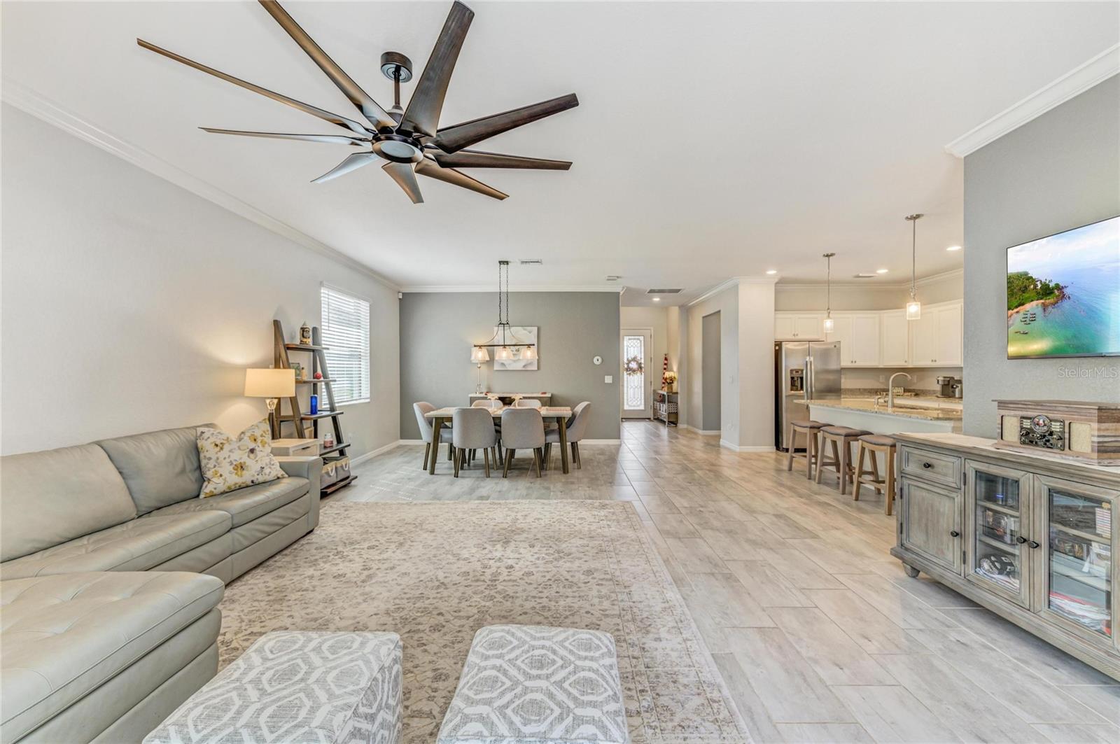 Image 15 of 40 For 17127 Blue Ridge Place