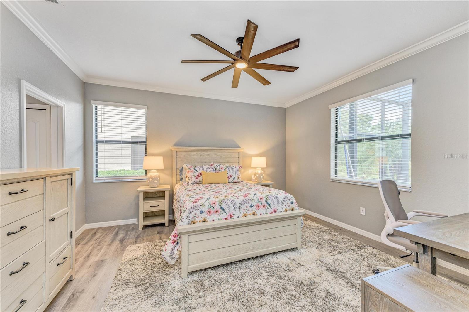 Image 16 of 40 For 17127 Blue Ridge Place