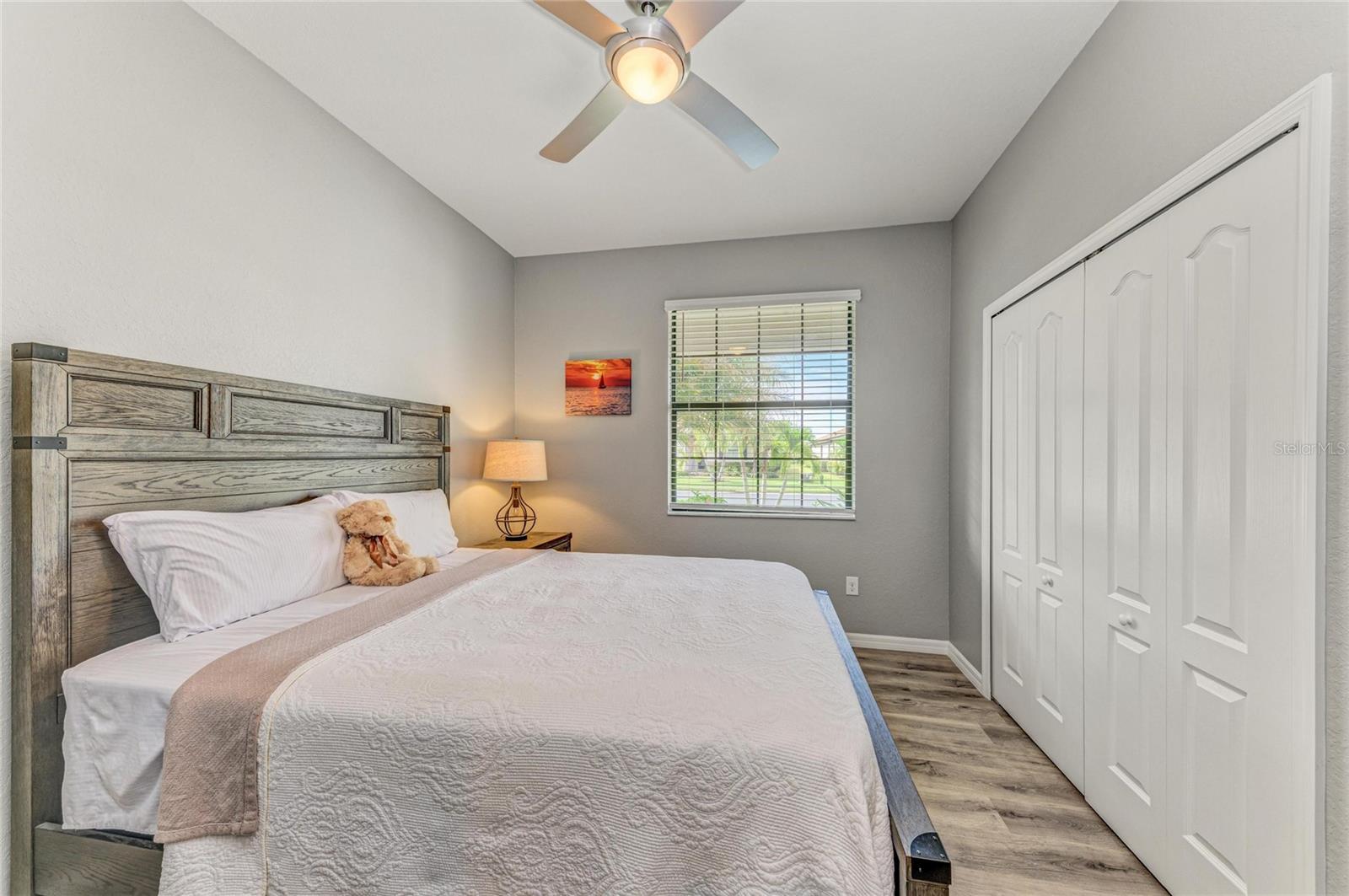 Image 22 of 40 For 17127 Blue Ridge Place