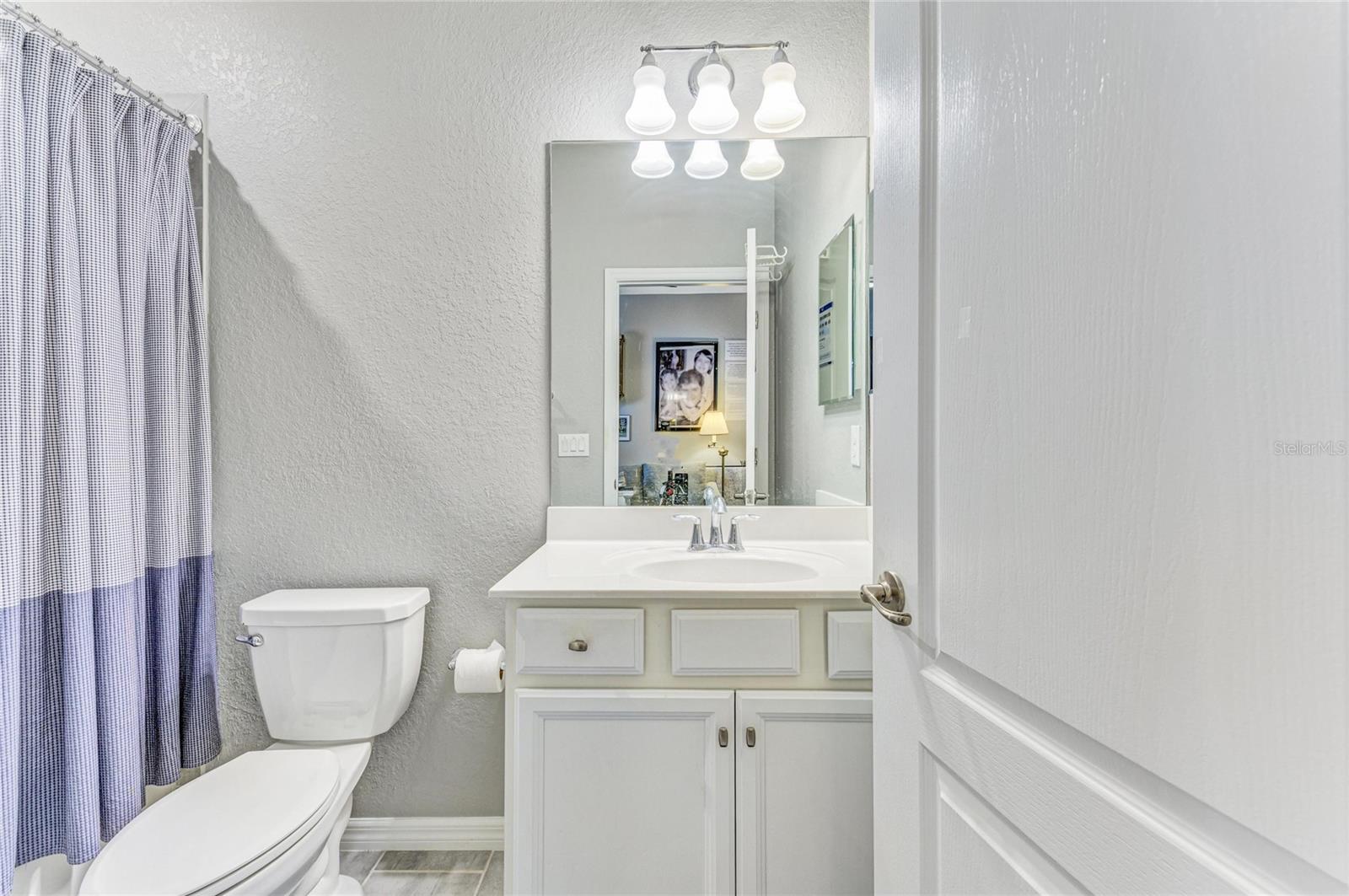 Image 29 of 40 For 17127 Blue Ridge Place