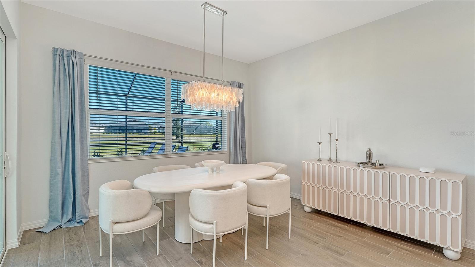 Image 17 of 91 For 17160 Albatross Road