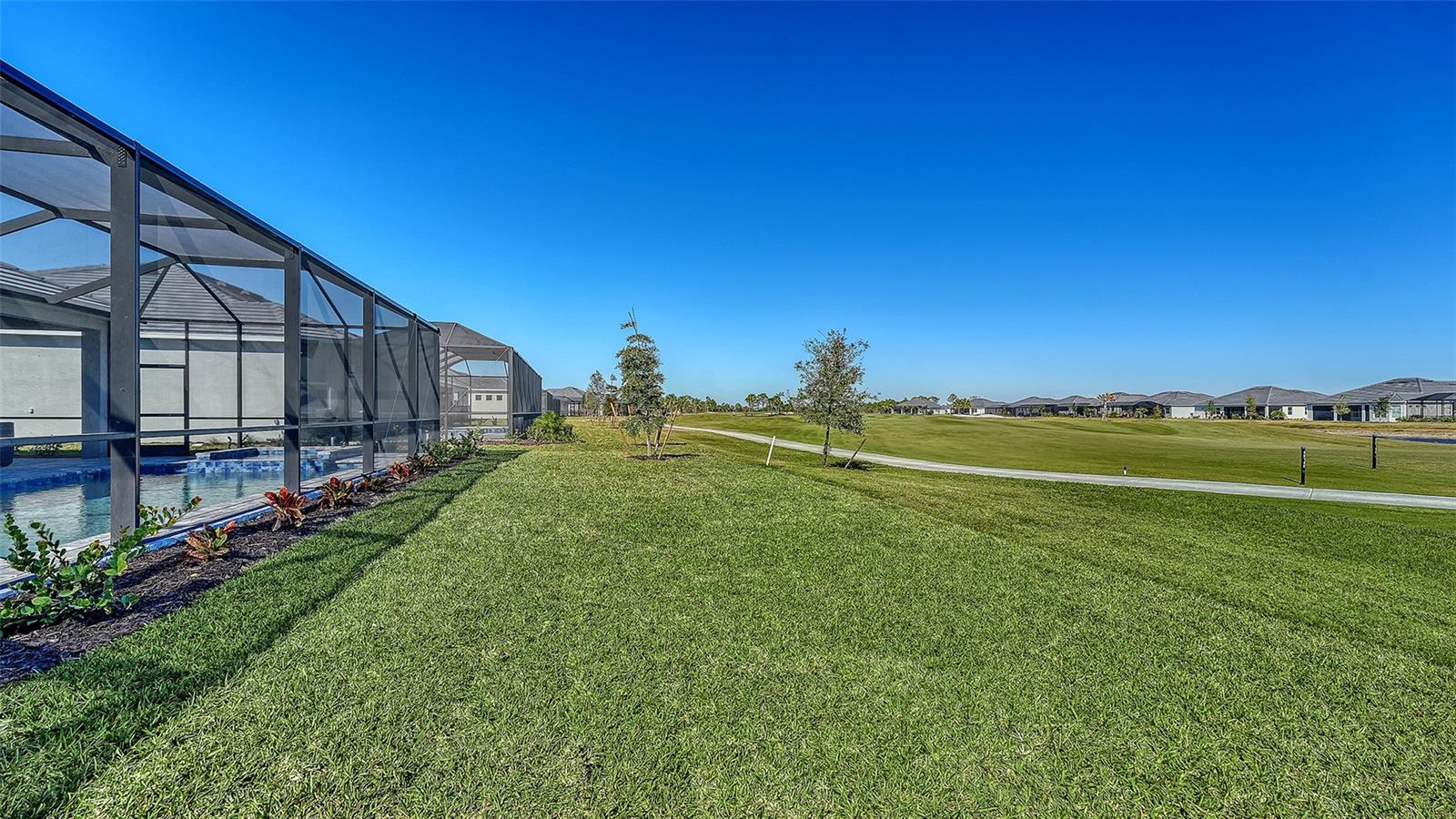 Image 40 of 91 For 17160 Albatross Road