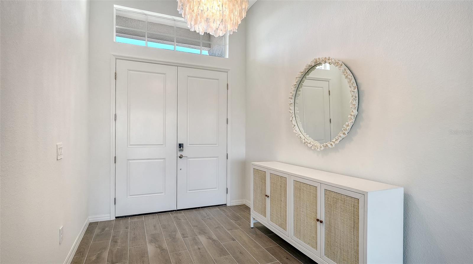 Image 5 of 91 For 17160 Albatross Road