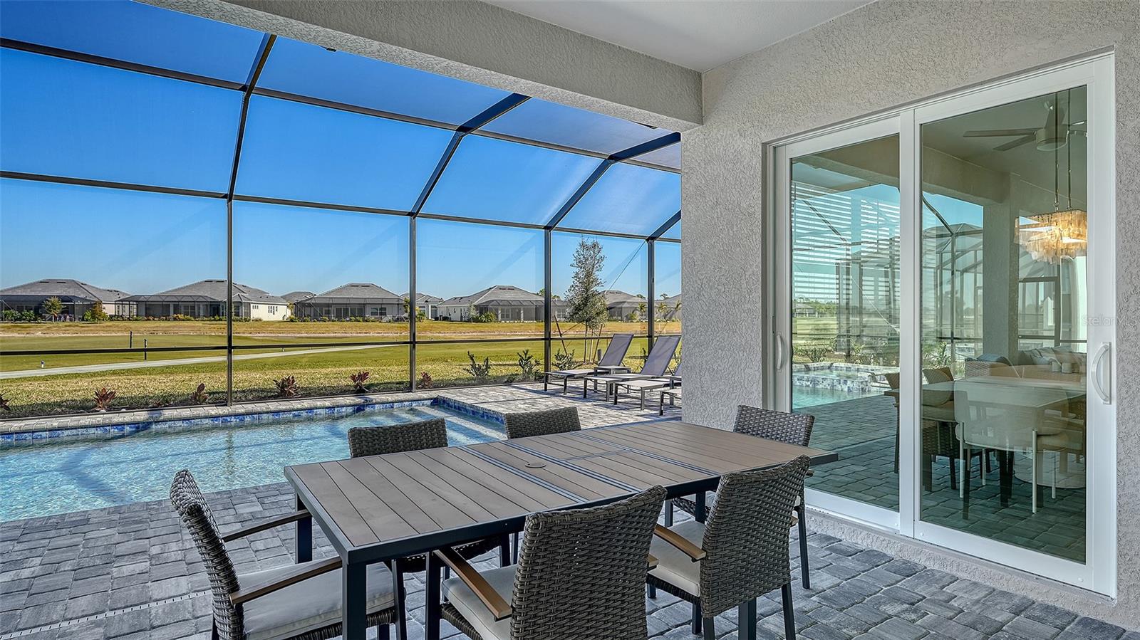 Image 8 of 91 For 17160 Albatross Road