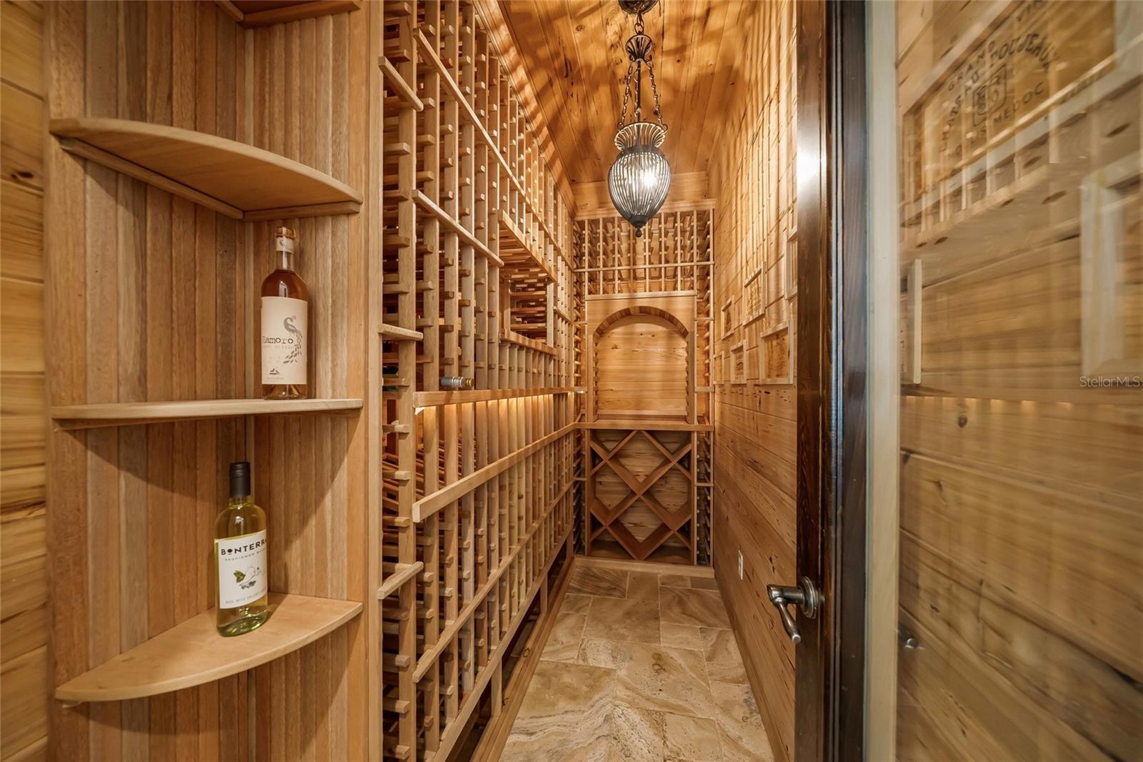 Image 17 of 81 For 1451 Rebecca Lane